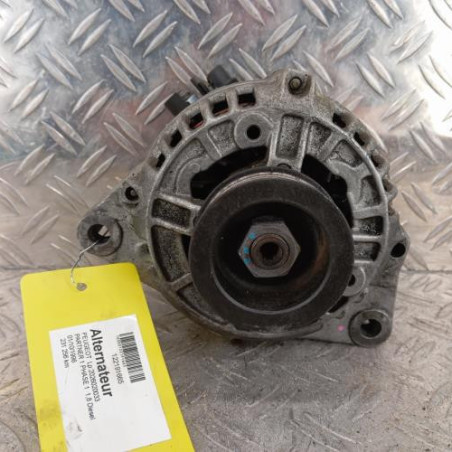 Alternateur PEUGEOT PARTNER 1 Photo n°1