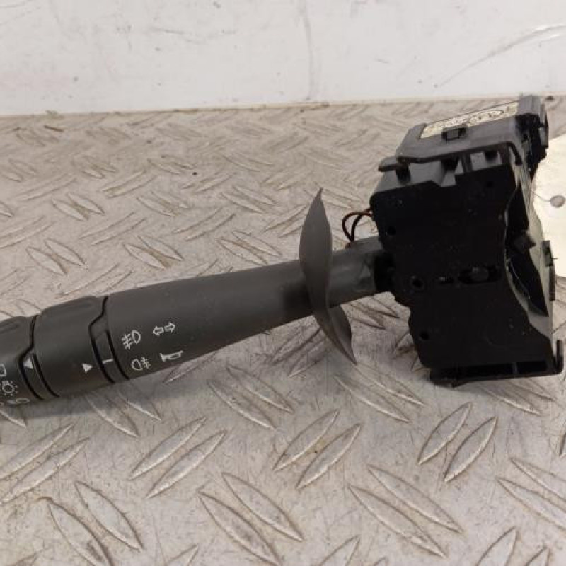 Commodo phare RENAULT WIND