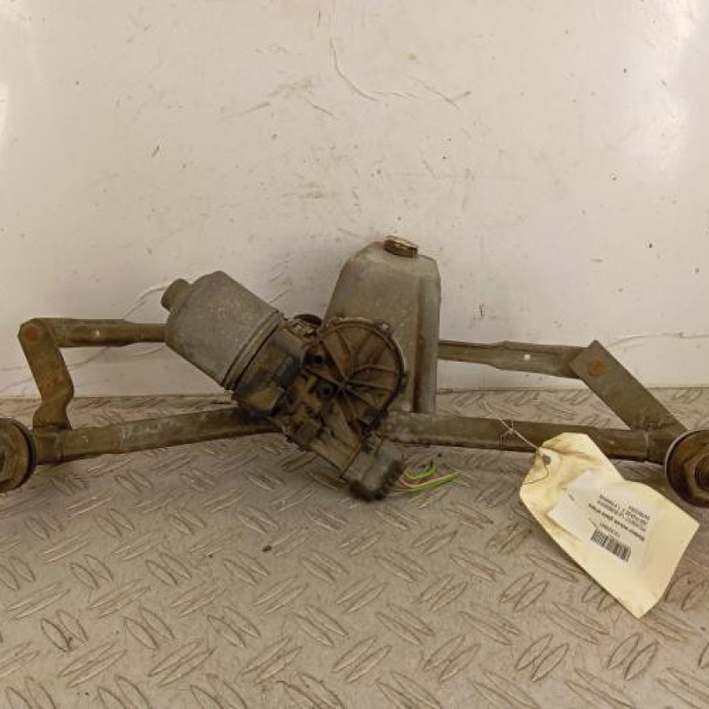 Moteur essuie glace arriere PEUGEOT 206