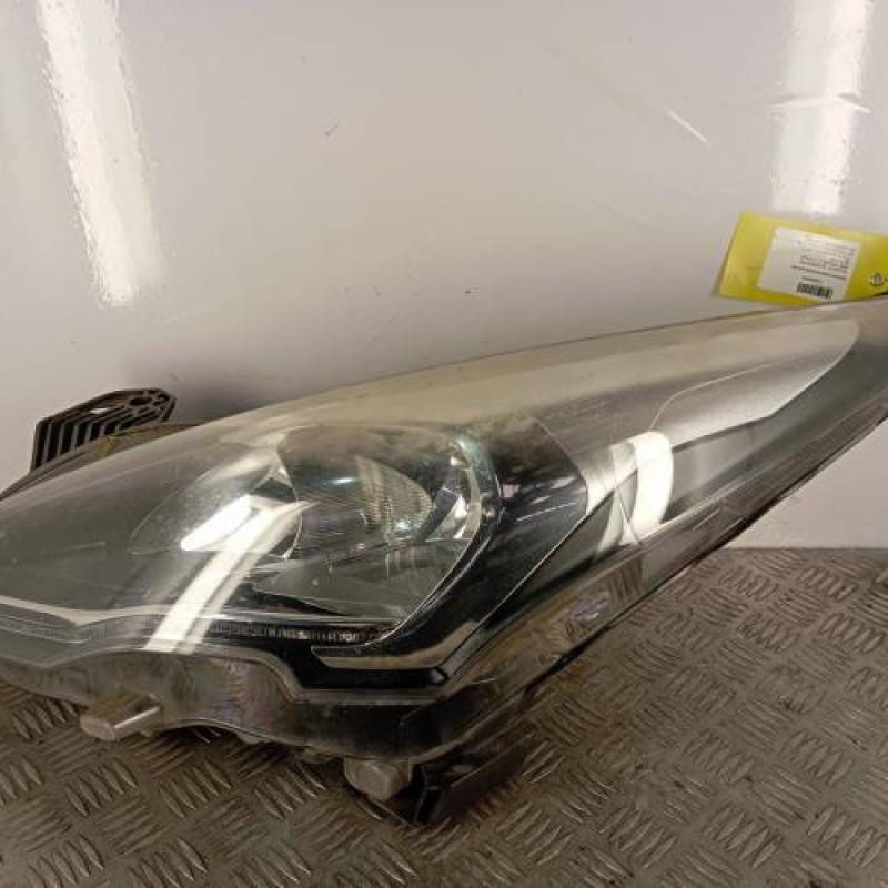 Optique avant principal gauche (feux)(phare) PEUGEOT 3008 1