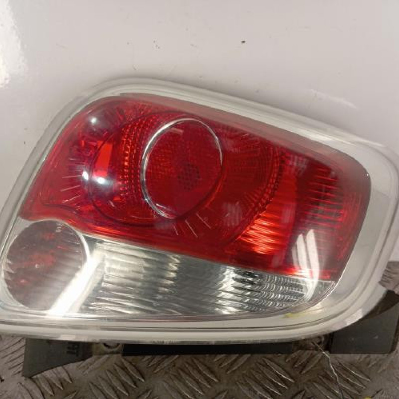 Feu arriere principal gauche (feux) FIAT 500 2