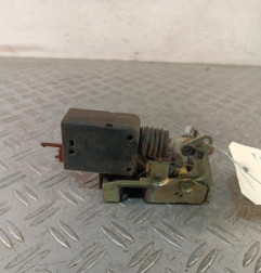 Serrure avant droit PEUGEOT 106 Photo n°1