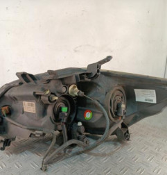 Optique avant principal droit (feux)(phare) TOYOTA AURIS 1
