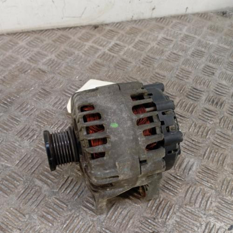 Alternateur RENAULT TRAFIC 2