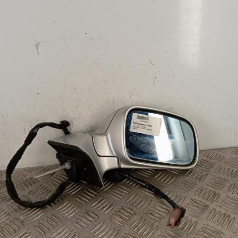 Retroviseur droit PEUGEOT 407