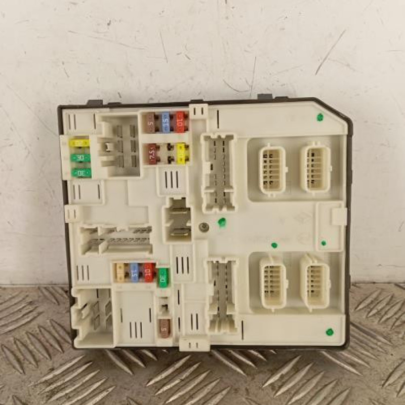 Boitier UPC RENAULT GRAND SCENIC 3