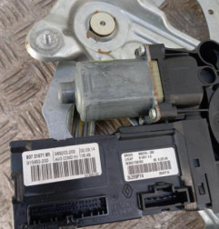 Leve vitre electrique avant gauche RENAULT GRAND SCENIC 3 Photo n°3