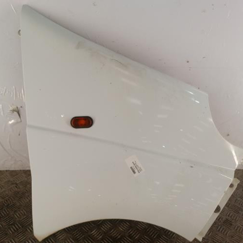 Aile avant droit RENAULT TRAFIC 2