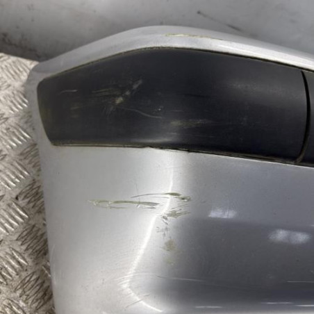 Pare choc arriere PEUGEOT 106