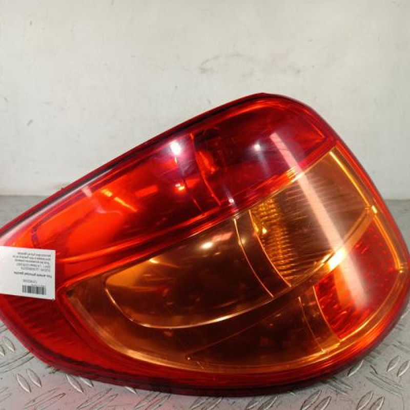 Feu arriere principal gauche (feux) SUZUKI SX4 1