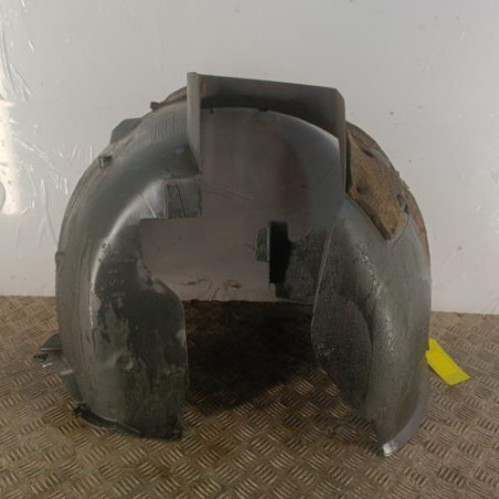 Pare boue avant droit PEUGEOT 3008 1