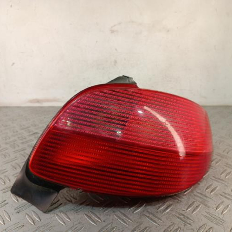 Feu arriere principal droit (feux) PEUGEOT 206