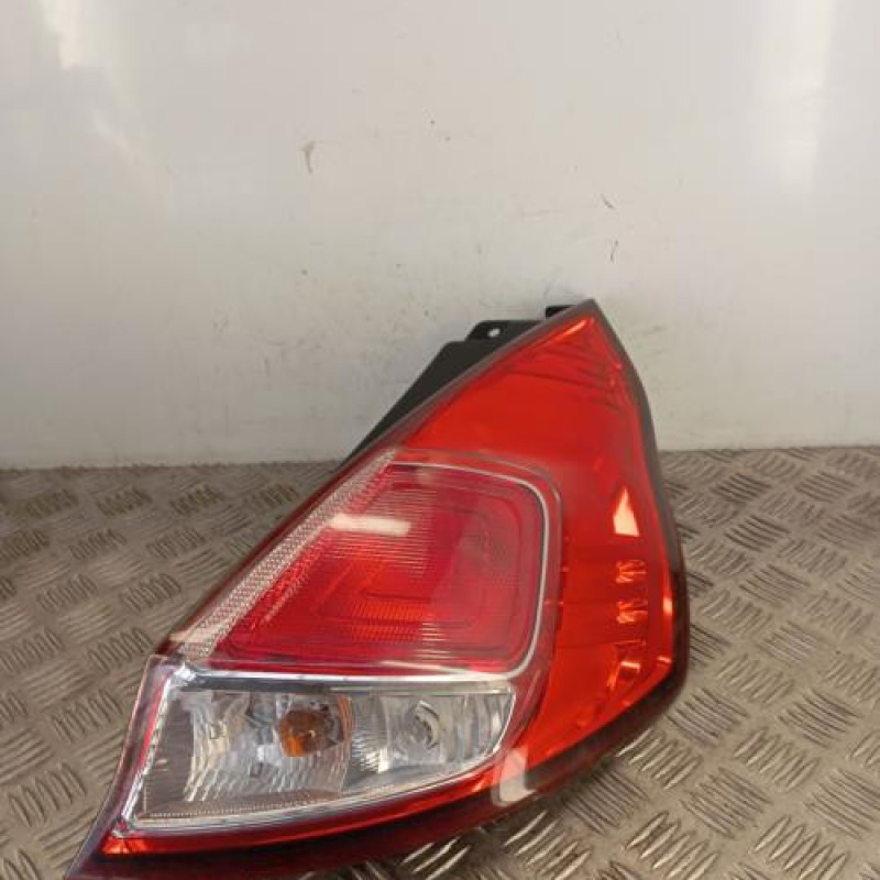 Feu arriere principal droit (feux) FORD FIESTA 6
