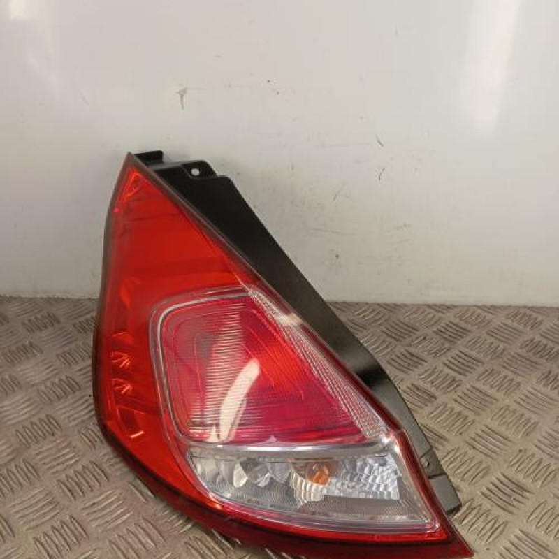 Feu arriere principal gauche (feux) FORD FIESTA 6