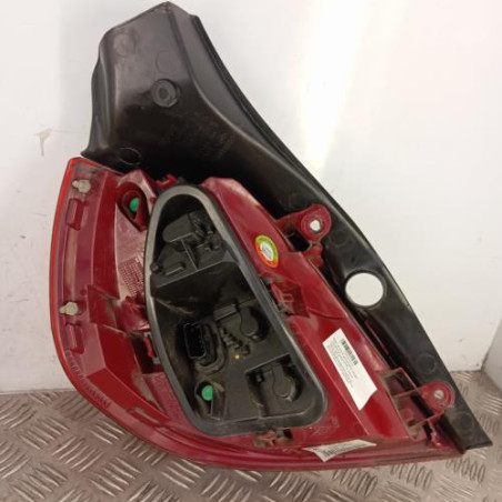 Feu arriere principal droit (feux) RENAULT CLIO 3
