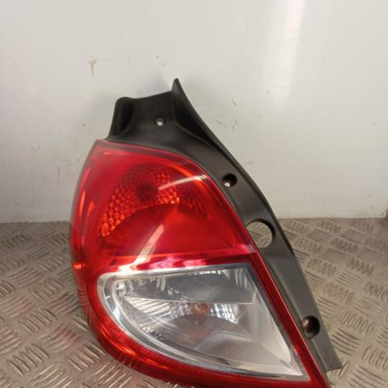 Feu arriere principal gauche (feux) RENAULT CLIO 3