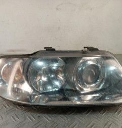 Optique avant principal droit (feux)(phare) AUDI A3 1 Photo n°1