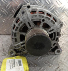 Alternateur PEUGEOT 2008 1 Photo n°1