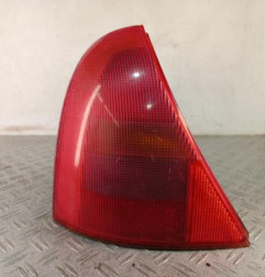 Feu arriere principal gauche (feux) RENAULT CLIO 2 Photo n°1