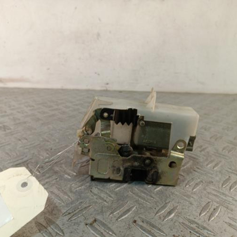 Serrure arriere gauche RENAULT CLIO 2
