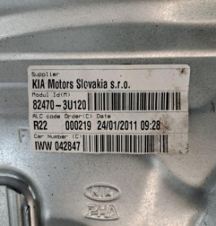 Leve vitre electrique avant gauche KIA SPORTAGE 3 Photo n°4