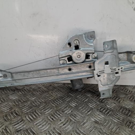 Leve vitre electrique avant droit PEUGEOT 2008 1