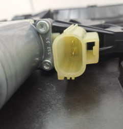 Leve vitre electrique avant droit FORD KUGA 3 Photo n°3