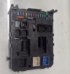 Boitier BSI PEUGEOT PARTNER 2 Photo n°1