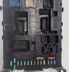 Boitier BSI PEUGEOT PARTNER 2 Photo n°3