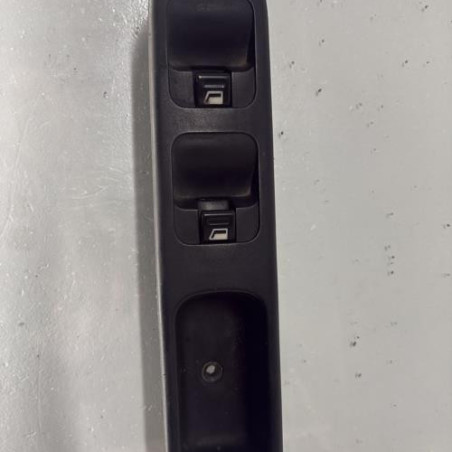 Interrupteur de leve vitre avant gauche PEUGEOT 307 Photo n°1