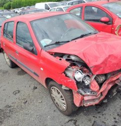 Bouton de coffre RENAULT CLIO 2 CAMPUS Photo n°5