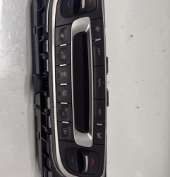 Commande chauffage RENAULT MEGANE 3 Photo n°1