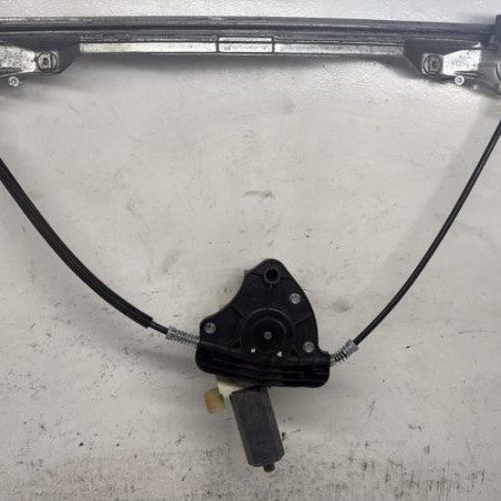 Leve vitre electrique avant droit RENAULT CLIO 2 CAMPUS