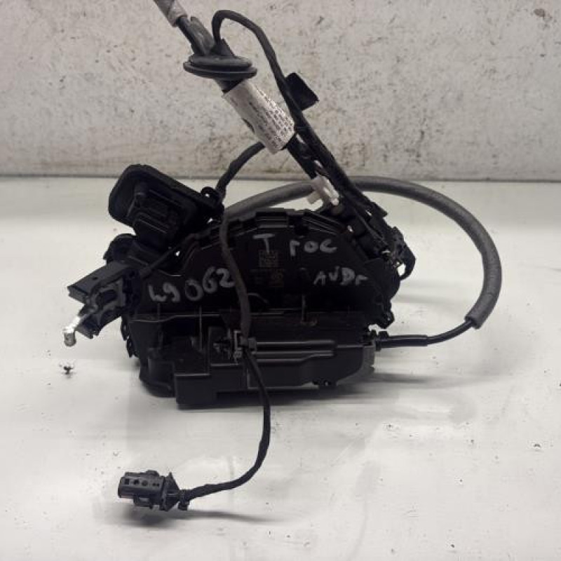 Serrure avant droit VOLKSWAGEN T-ROC