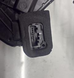 Serrure avant droit VOLKSWAGEN T-ROC Photo n°4