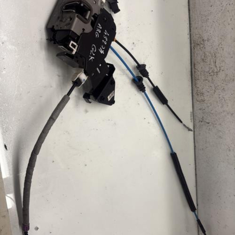 Serrure arriere gauche MERCEDES CLASSE GLK 204