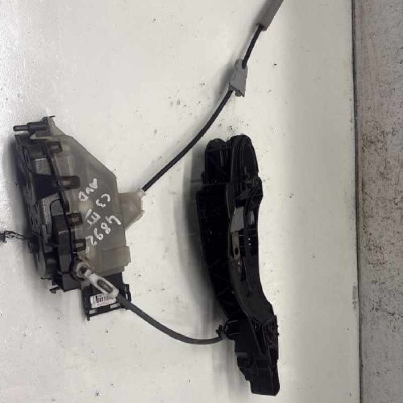 Serrure avant droit CITROEN C3 3