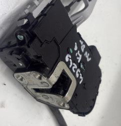 Serrure avant droit KIA SPORTAGE 3