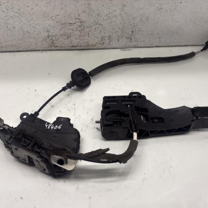 Serrure avant gauche RENAULT CLIO 5