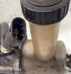 Pompe de direction PEUGEOT 106