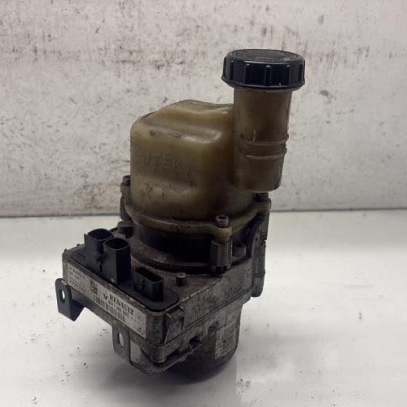 Pompe de direction DACIA SANDERO 2