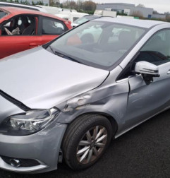 Renfort pare choc avant (traverse) MERCEDES CLASSE B 246 Photo n°4