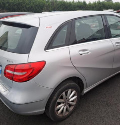 Renfort pare choc avant (traverse) MERCEDES CLASSE B 246 Photo n°6