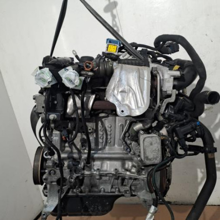 Moteur CITROEN C4 CACTUS Photo n°1