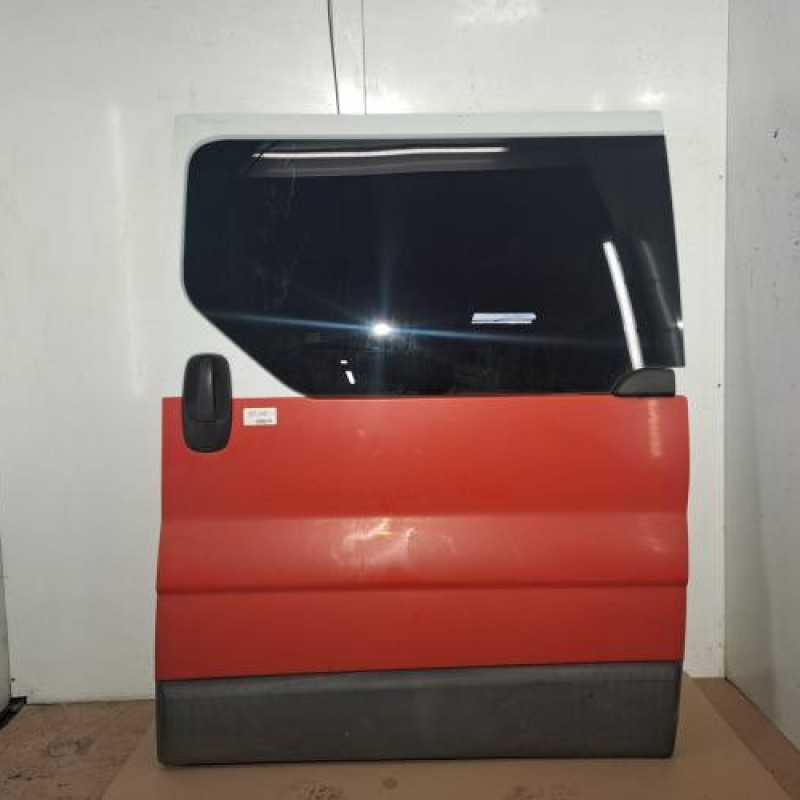 Porte laterale gauche RENAULT TRAFIC 2