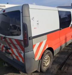 Porte laterale gauche RENAULT TRAFIC 2 Photo n°6