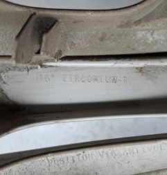 Enjoliveur PEUGEOT 208 1 Photo n°3