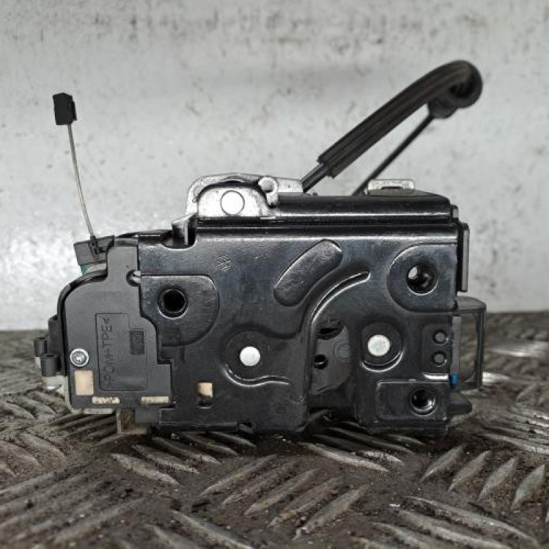 Serrure arriere droit SEAT CORDOBA 2