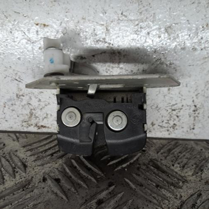 Serrure de hayon FIAT PANDA 2