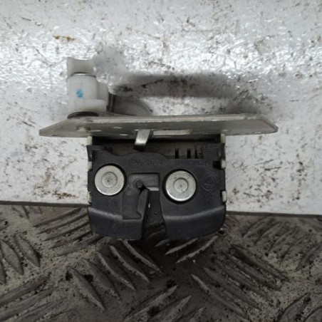 Serrure de hayon FIAT PANDA 2 Photo n°1